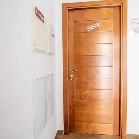 Rentitspain Confortable Apartamento Con Patio En Motril Exterior photo